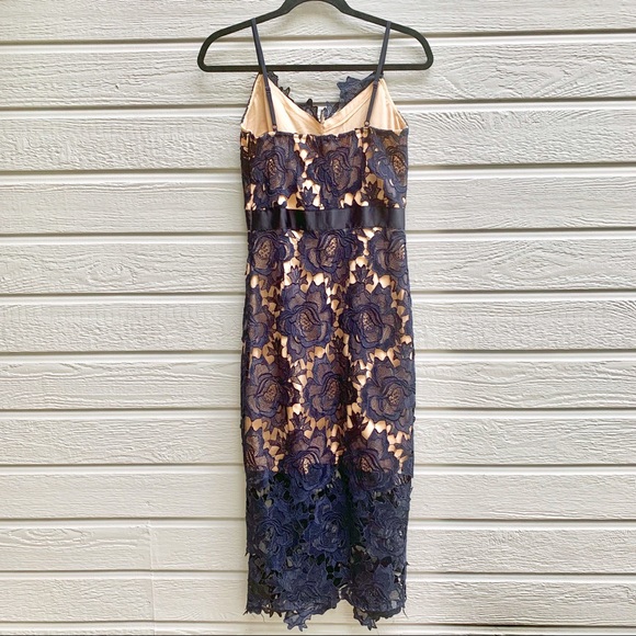 🚩SOLD🚩 Just Me | Larissa Navy Blue Lace Dress - Picture 4 of 8